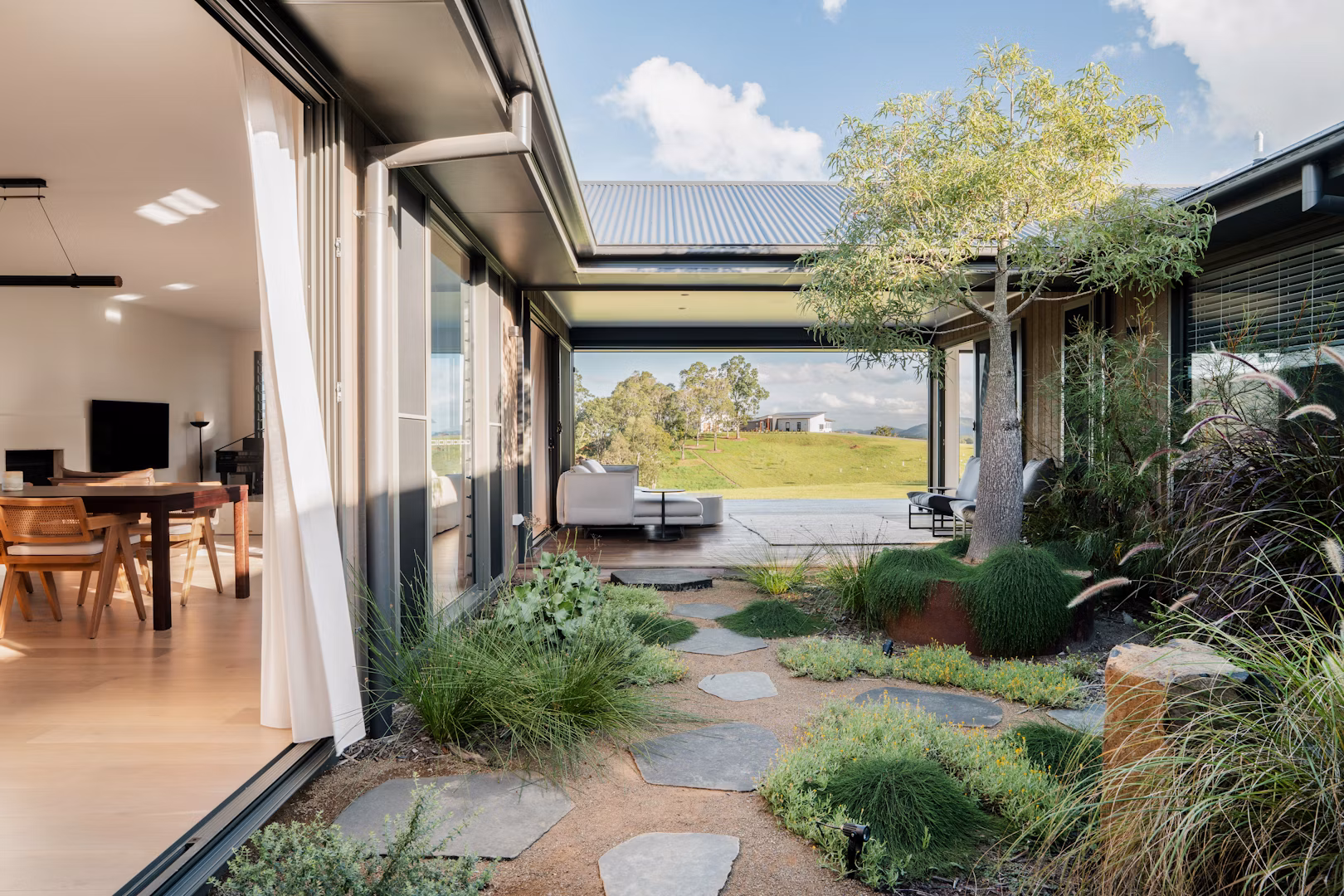 Air conditioning work on a Darling Downs home